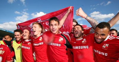 Swindon: Celebrating promotion